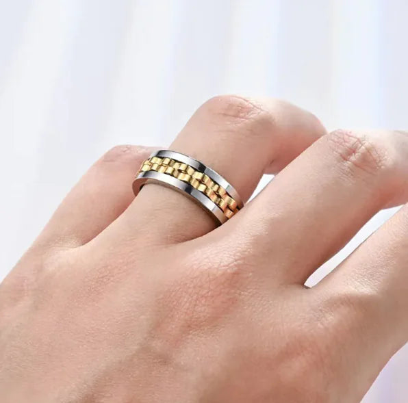 The Knurl worn on a finger